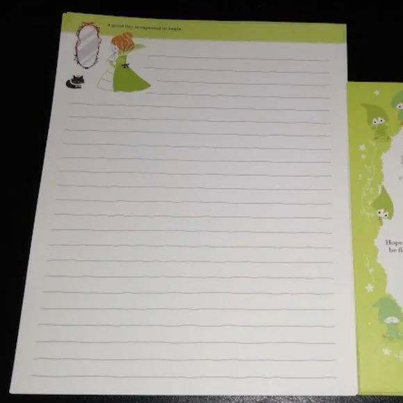 15pc LOT: FAIRY TALE WORLD SNOW WHITE WRITING PAPER/MATCHING ENVELOPES (GREEN) - Picture 2 of 4